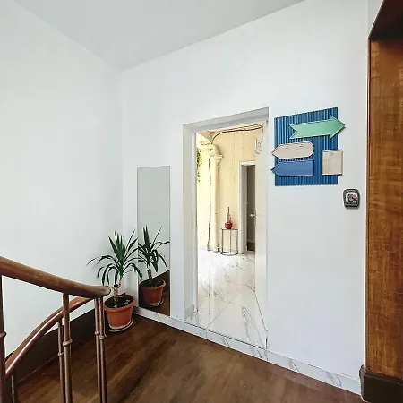 Le Petit Vendangeoir Apartment *
