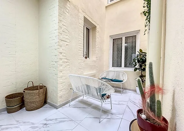 Le Petit Vendangeoir