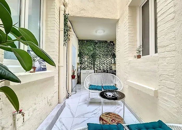 Le Petit Vendangeoir